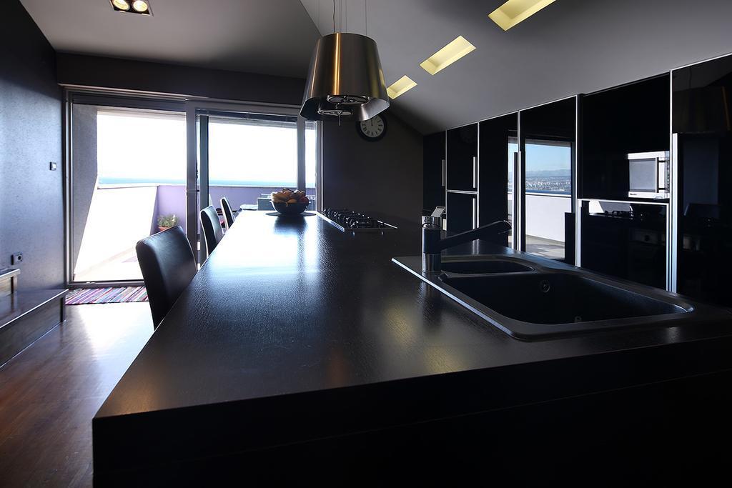 Unique Apartment Opatija Exteriör bild